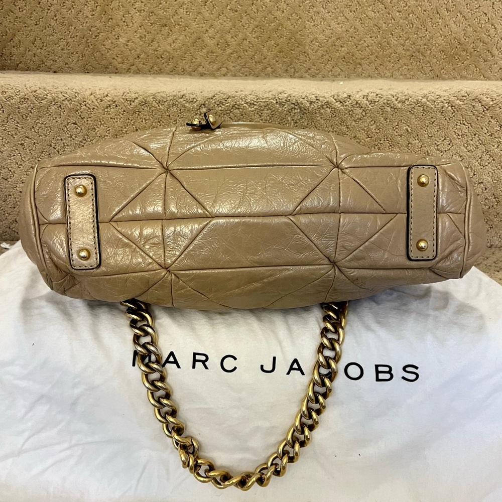 Authentic Marc Jacobs Patchwork Stam Beige - image 3